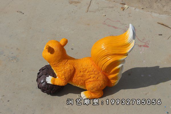 玻璃钢松鼠雕塑 (48)