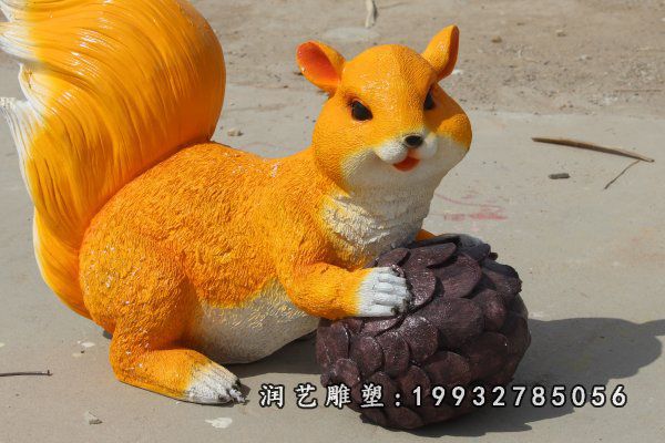玻璃钢松鼠雕塑 (50)