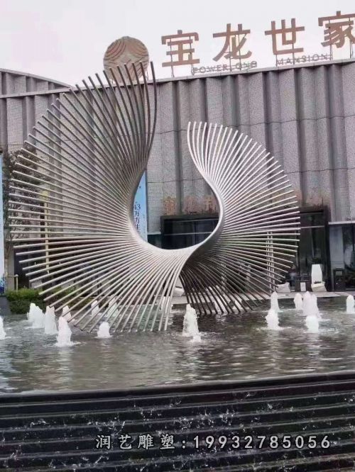 不锈钢线条景观雕塑（16）