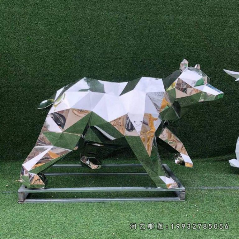 小区不锈钢熊雕塑