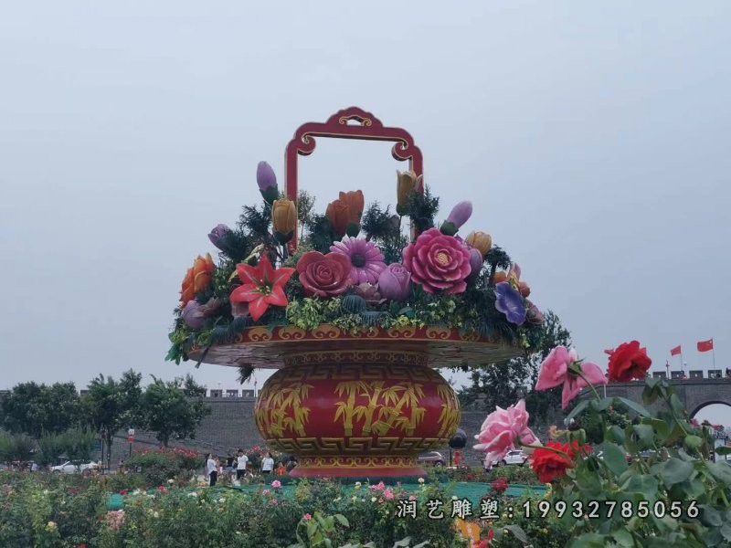 步行街不锈钢花篮雕塑