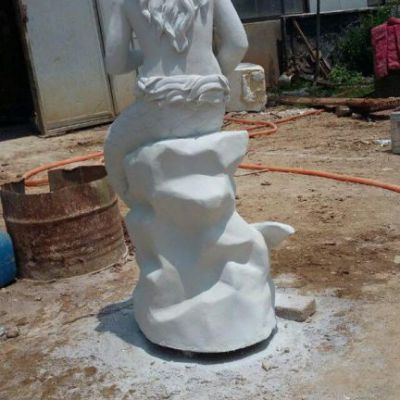 小区美人鱼石雕