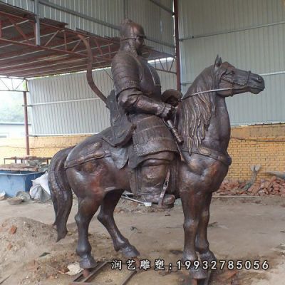 园林骑马人物铜雕