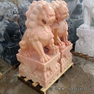 城市狮子动物石雕