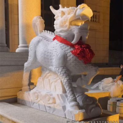 景区麒麟动物石雕