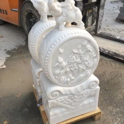 商业街门墩景观石雕