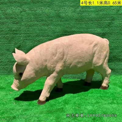 商场玻璃钢动物猪雕塑