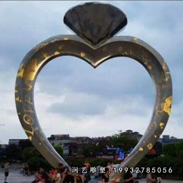医院不锈钢戒指雕塑