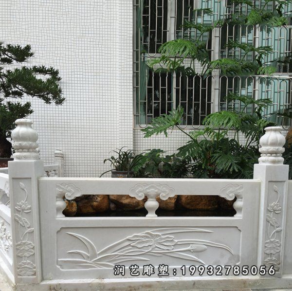 草坪景观栏板石雕