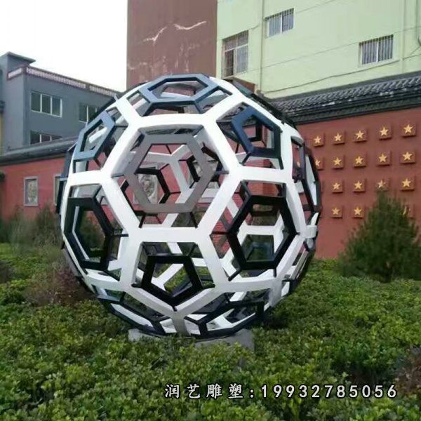 学校不锈钢足球雕塑