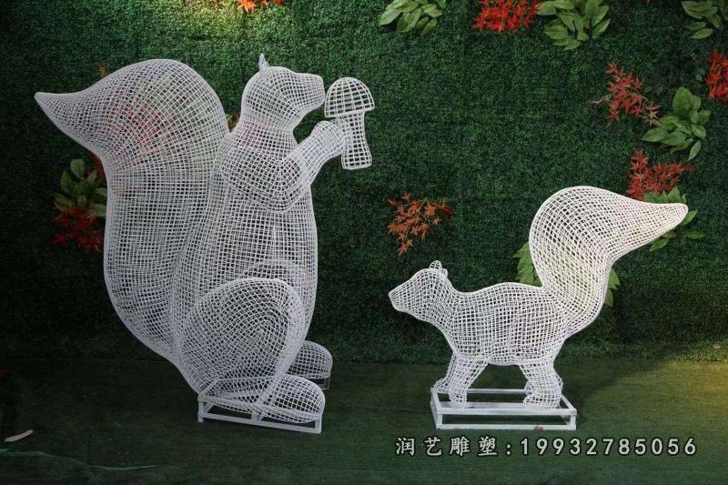 景区不锈钢松鼠动物雕塑