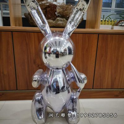 小区不锈钢动物兔子雕塑