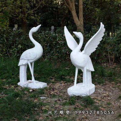 小区仙鹤动物石雕