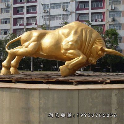 校园动物牛铜雕