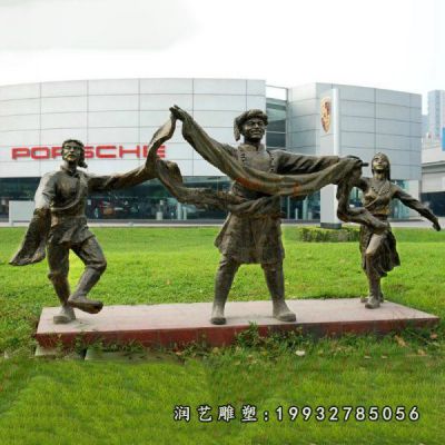 步行街少数民族铜雕
