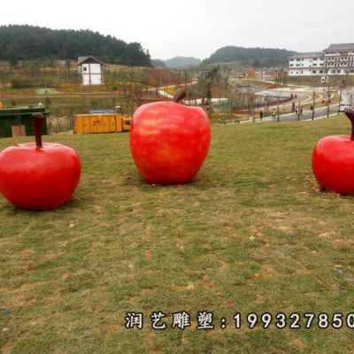 步行街玻璃钢苹果雕塑